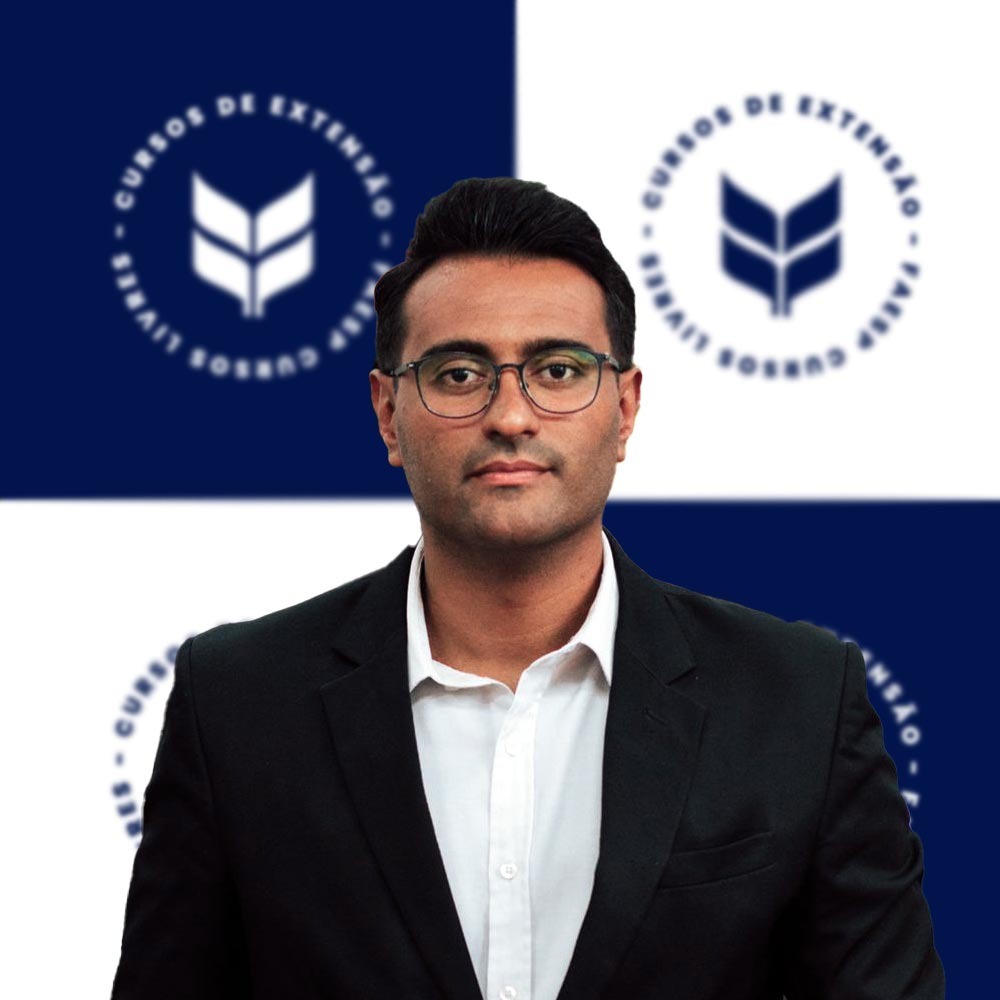 Prof. Felipe Saraiva